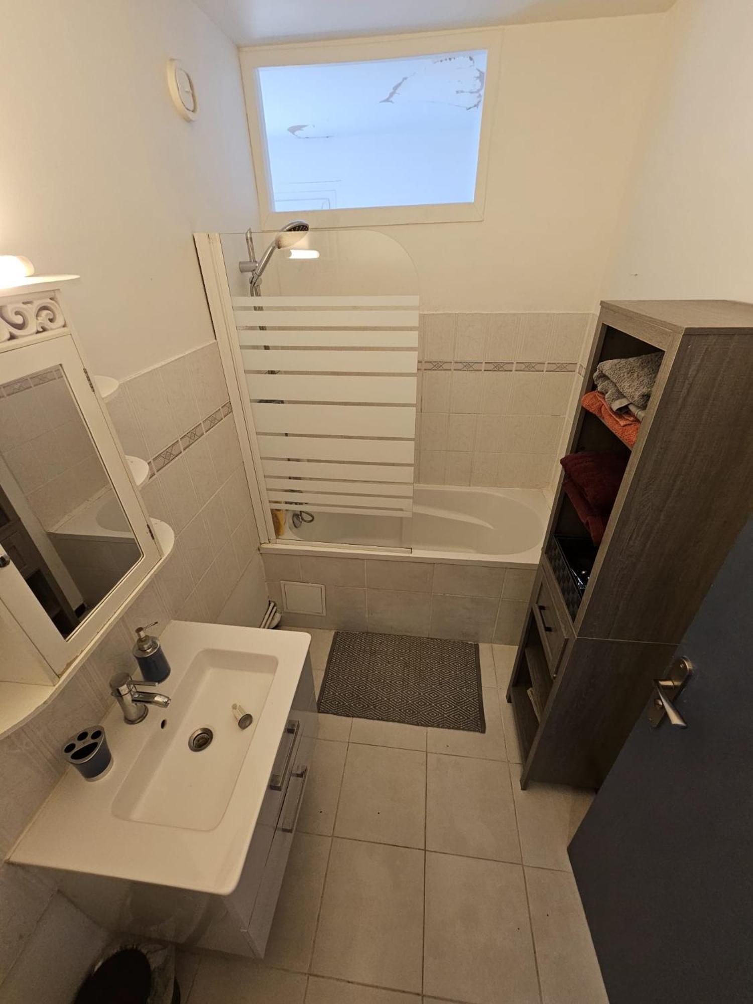 ヴィリエ・シュル・マルヌCharmant Pied-A-Terre Entre Paris Et Disneyland - Rer A Et Eアパートメント エクステリア 写真